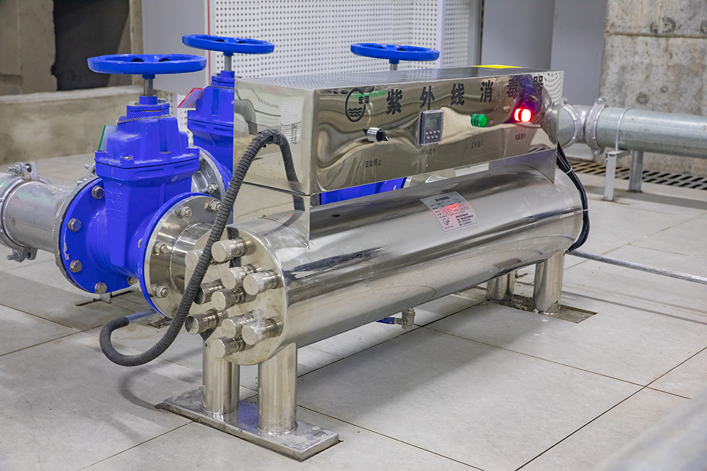 二次供水紫外線(xiàn)消毒器